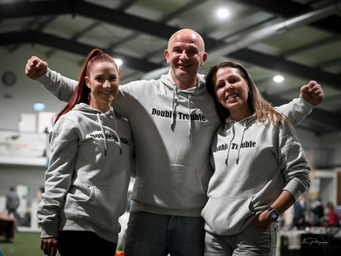 Premium HOODIE Unisex – beige - Image 2